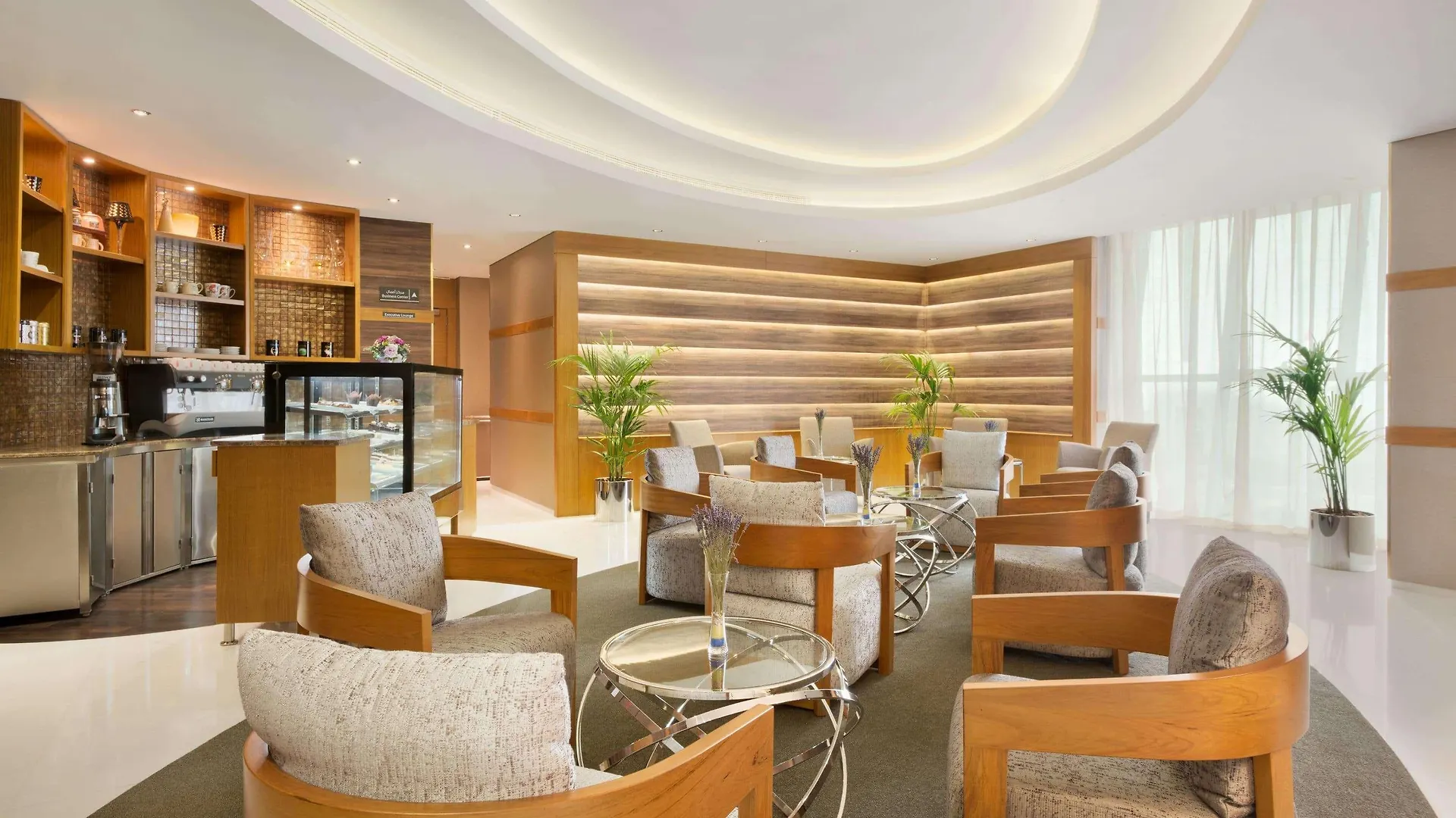 Hotel Tryp By Wyndham Abu Dhabi City Center