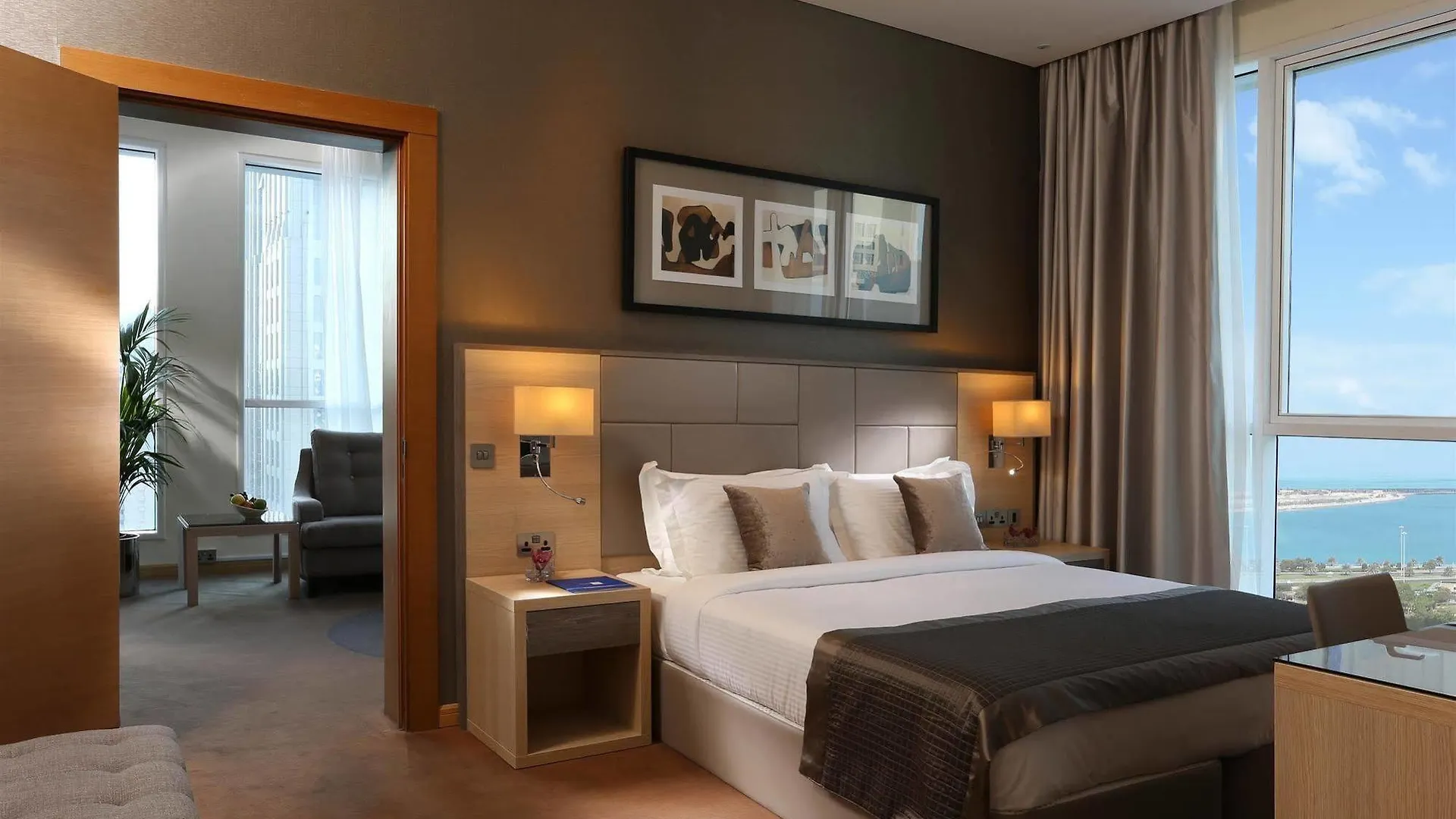 Tryp By Wyndham Abu Dhabi City Center 4*,  Zjednoczone Emiraty Arabskie