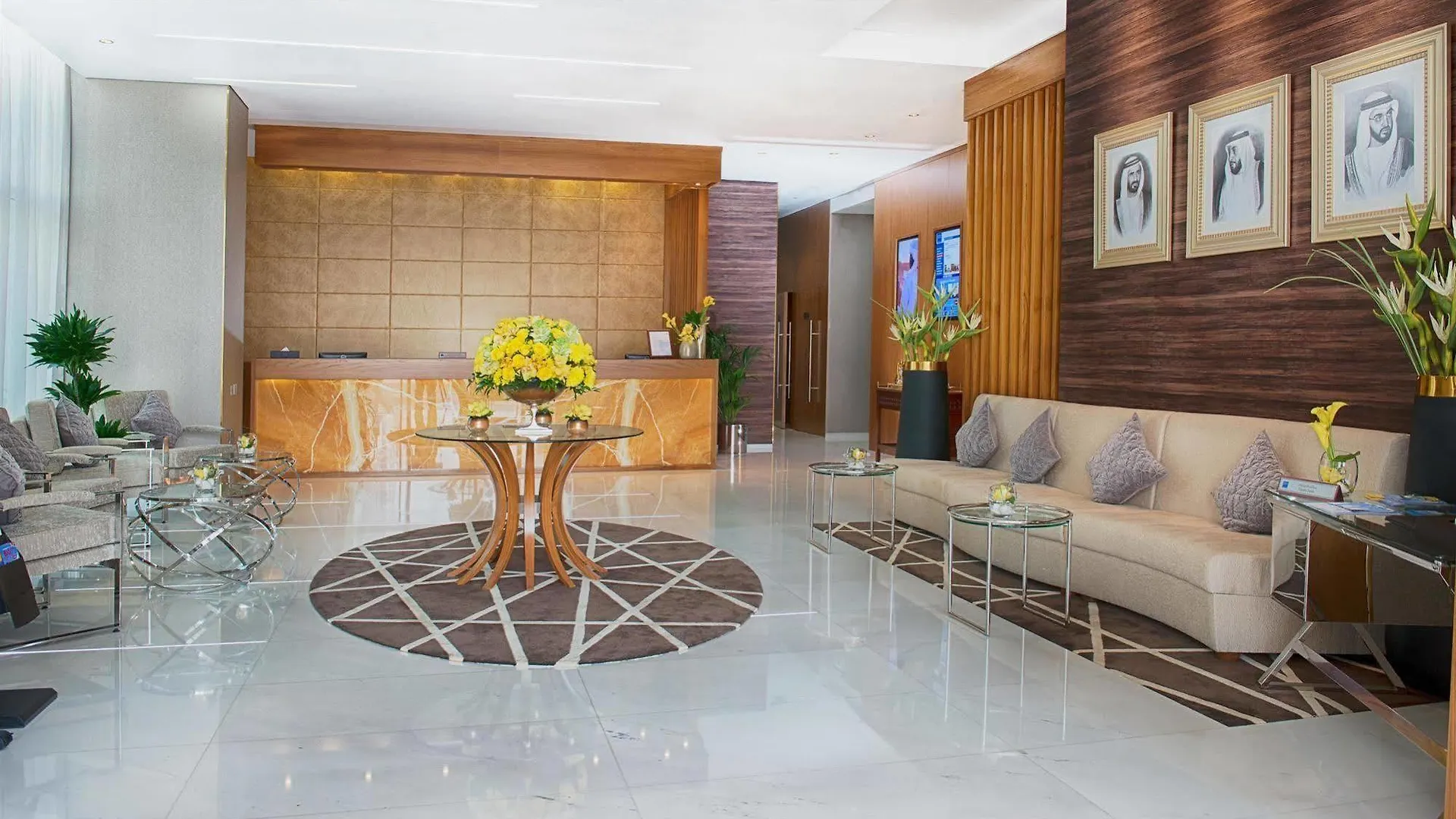 Tryp By Wyndham Abu Dhabi City Center
