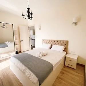 https://gg-aparthotel.batumihotels.net