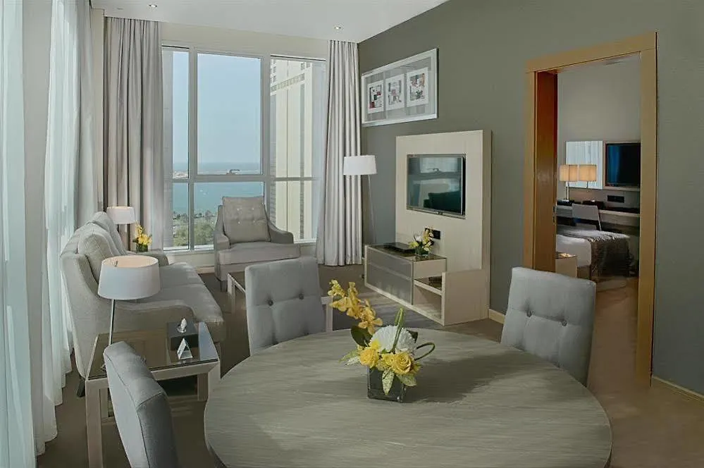 Tryp By Wyndham Abu Dhabi City Center 4*,